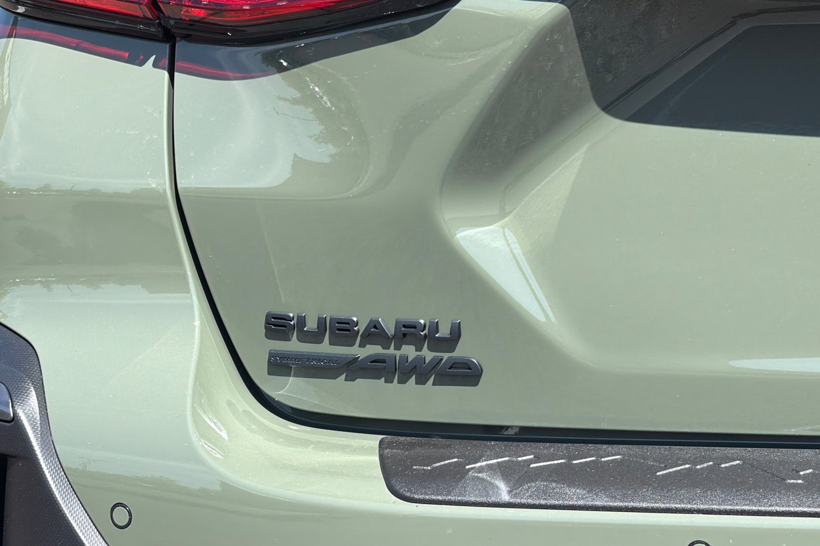 New 2026 ALPINE GREEN Subaru Limited image 26