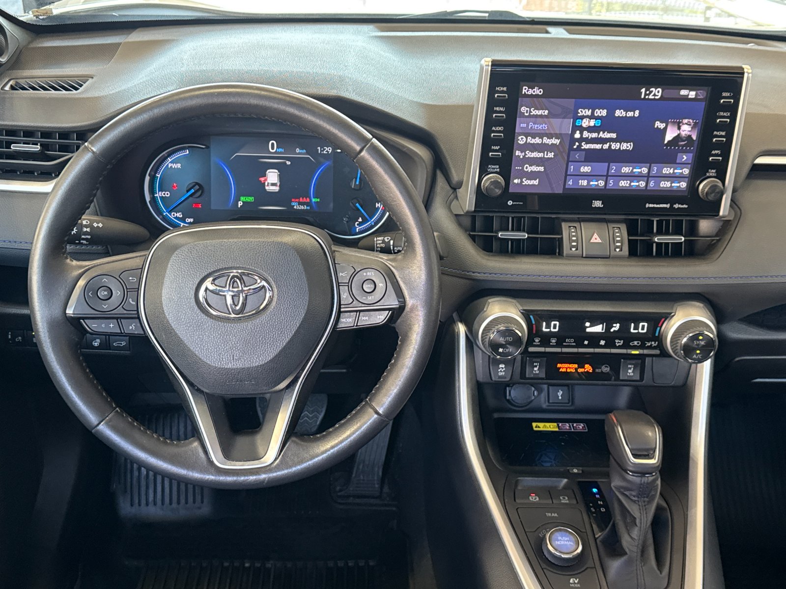 Used 2022 White Toyota XSE image 13