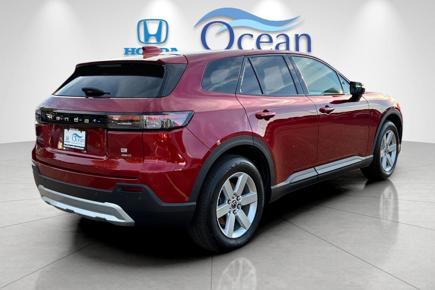 Used 2024 Scarlet Red Metallic Honda EX image 3