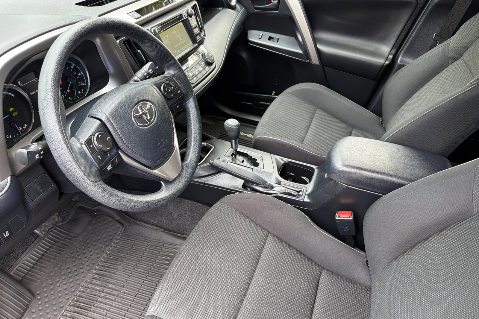Used 2018 Blue Toyota LE image 10