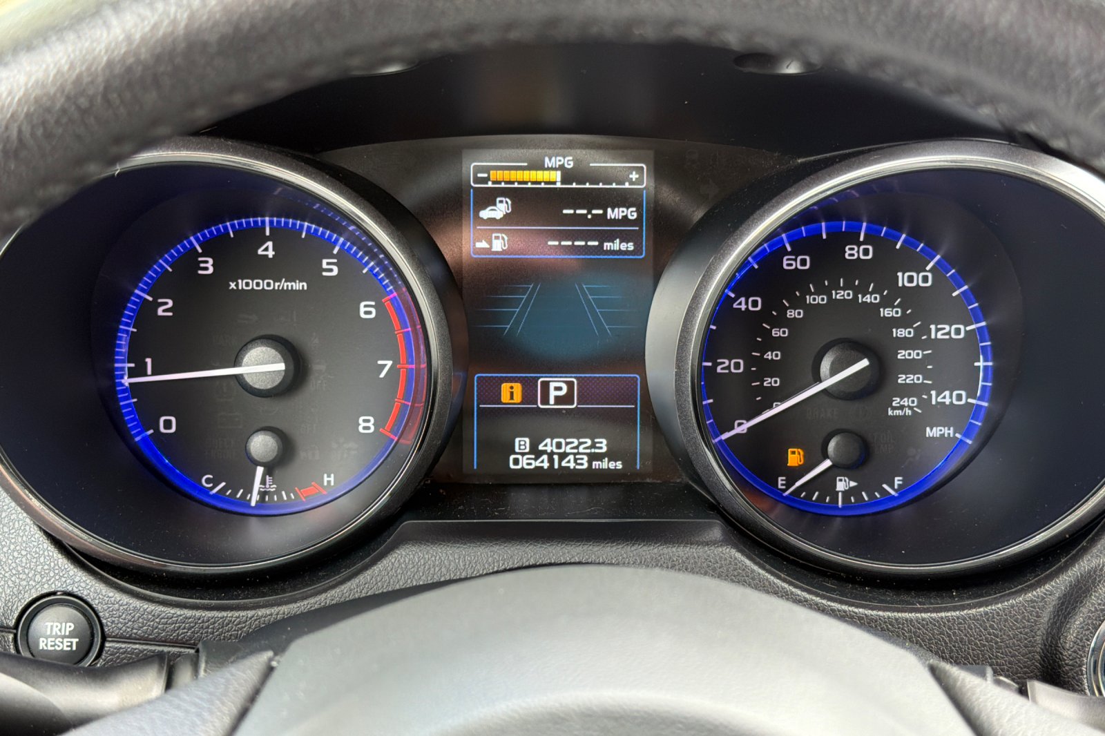 Used 2017 White Subaru 2.5i image 25