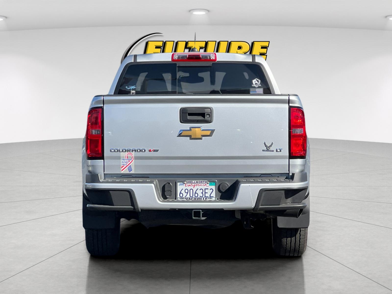 Used 2018 Silver Chevrolet LT image 4