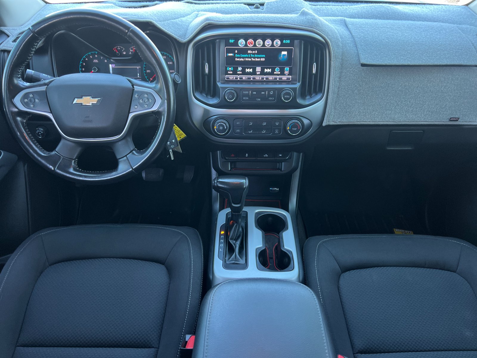 Used 2018 Silver Chevrolet LT image 12