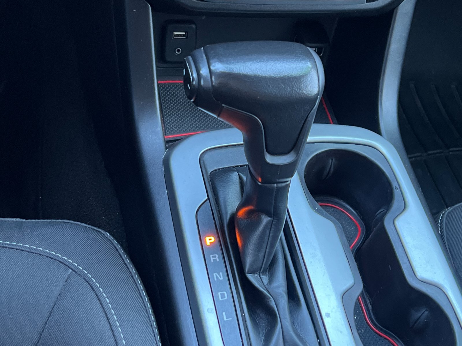 Used 2018 Silver Chevrolet LT image 19