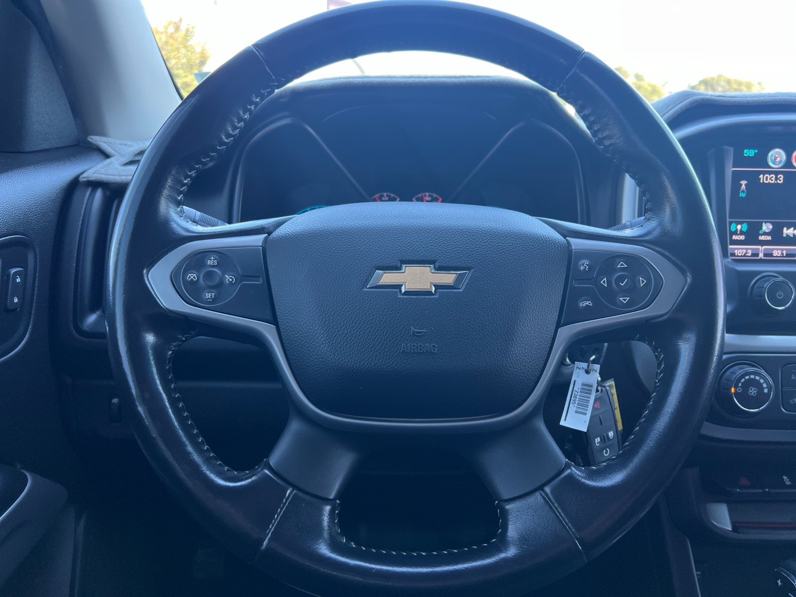 Used 2018 Silver Chevrolet LT image 20