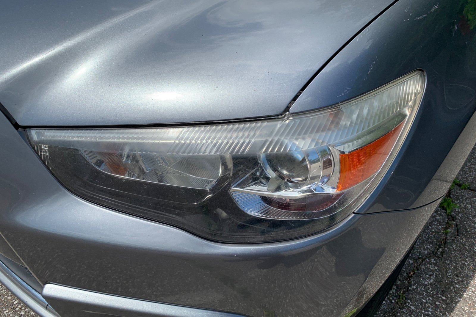 Used 2011 Cool Silver Metallic Mitsubishi SE image 7