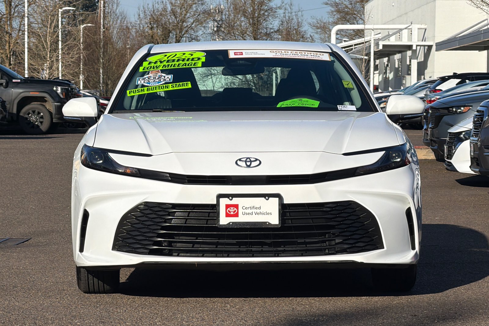 Used 2025 White Toyota LE image 9