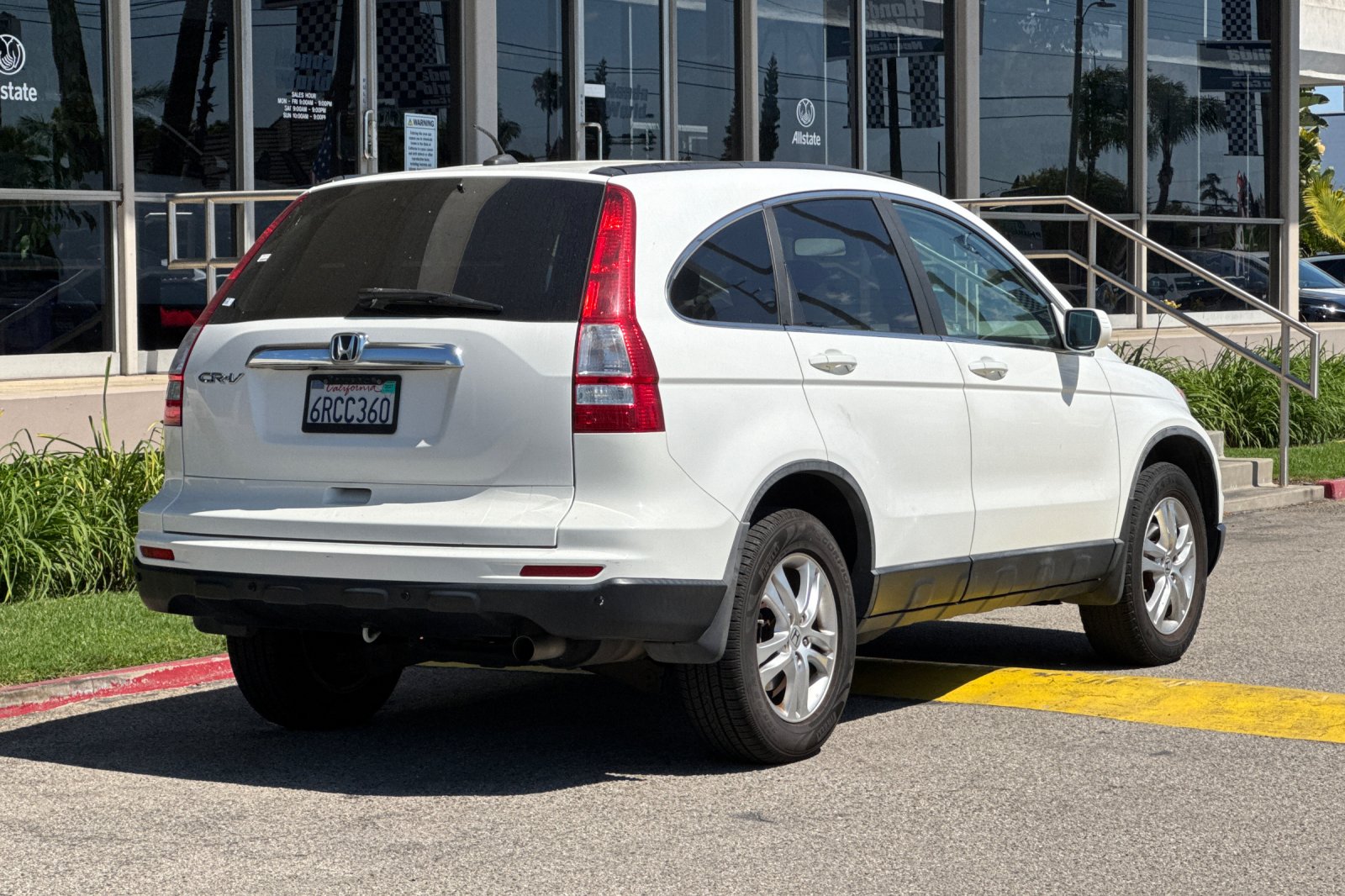 Used 2011 Taffeta White Honda EX-L image 4
