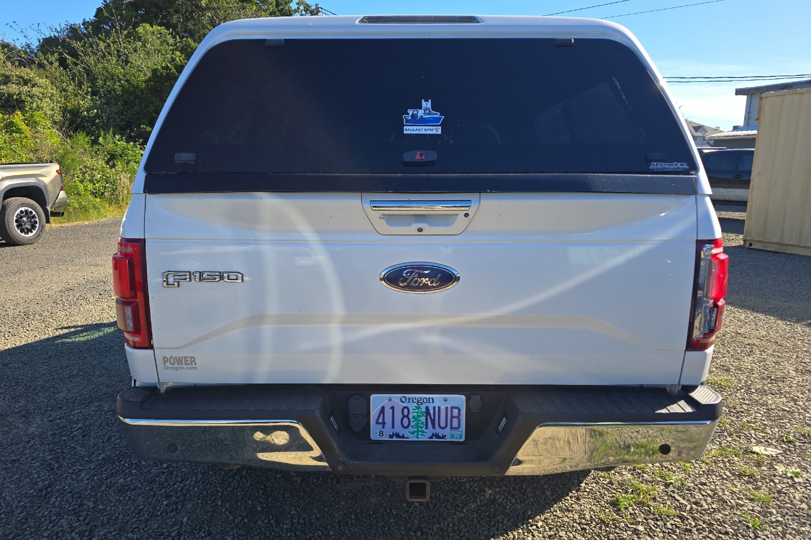 Used 2015 White Ford Lariat image 6