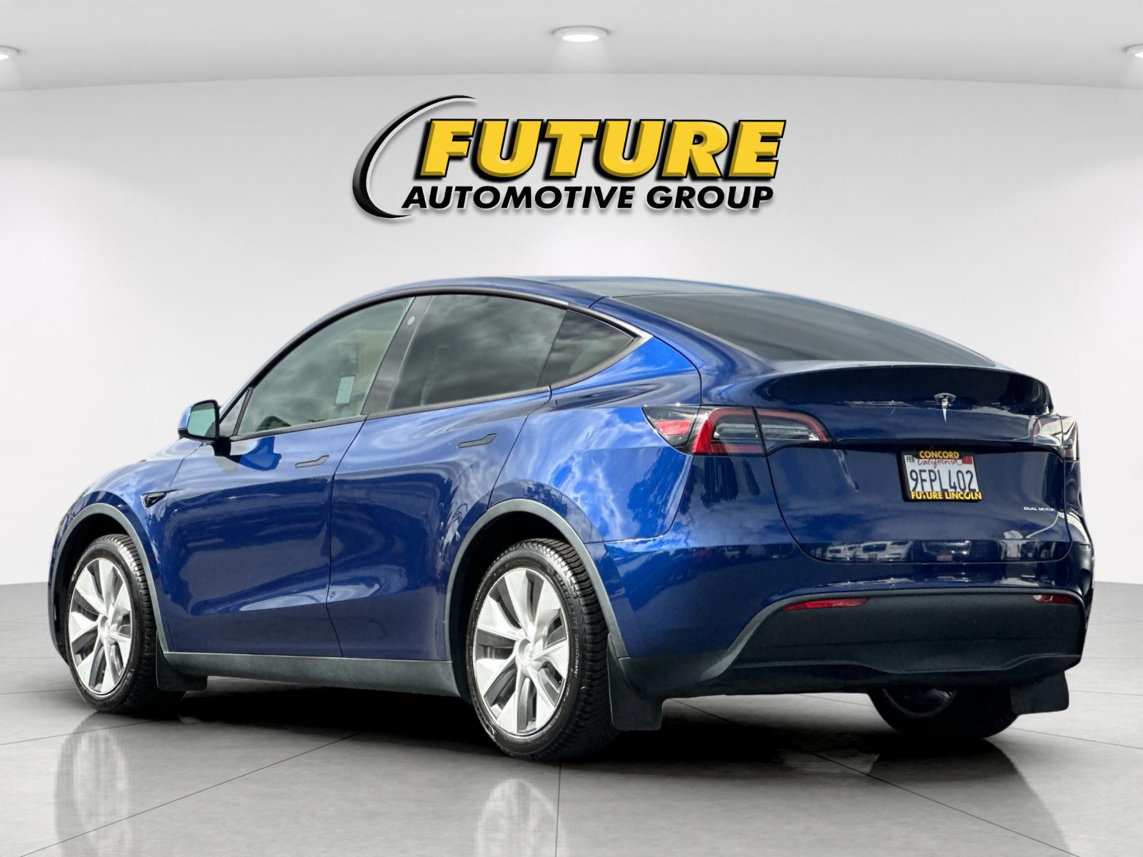 Used 2023 Blue Tesla Long Range image 5