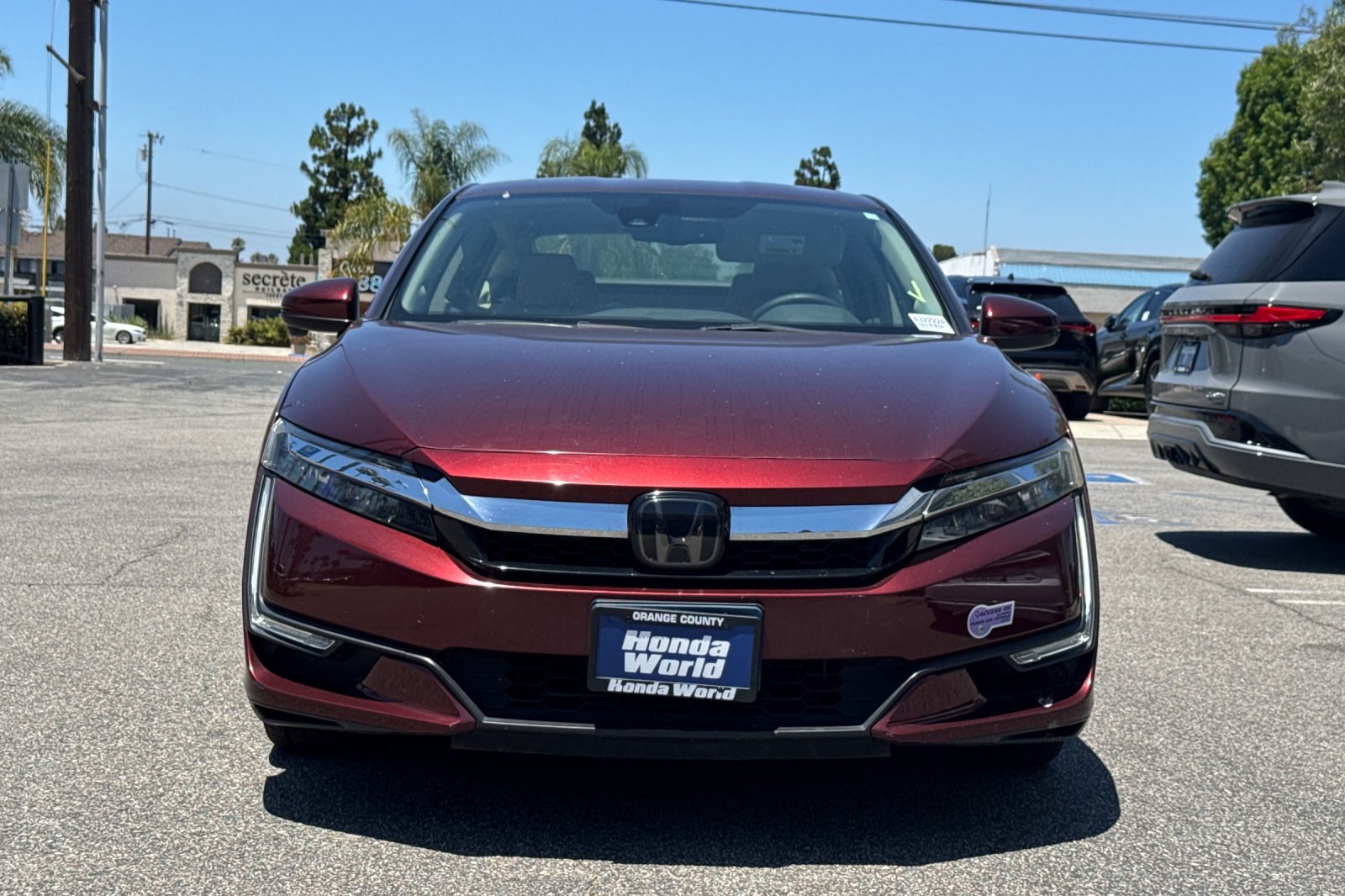 Certified Used 2019 Crimson Pearl Honda Base image 3