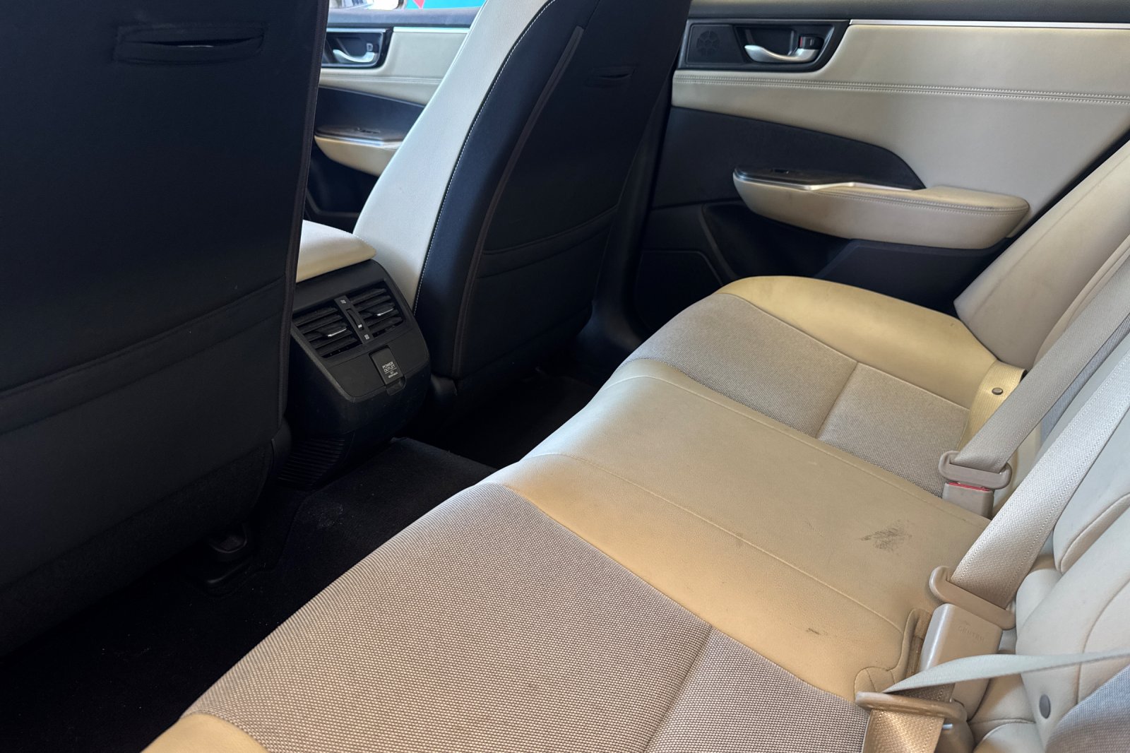 Certified Used 2019 Crimson Pearl Honda Base image 8