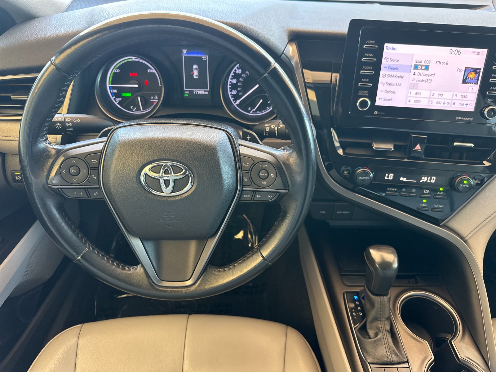 Used 2022 Silver Toyota SE image 13
