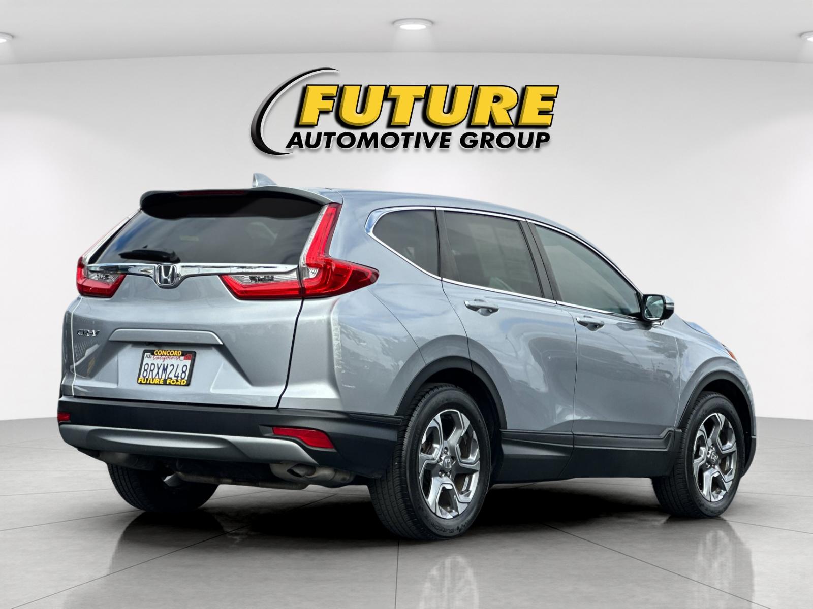 Used 2019 Silver Honda EX-L image 3