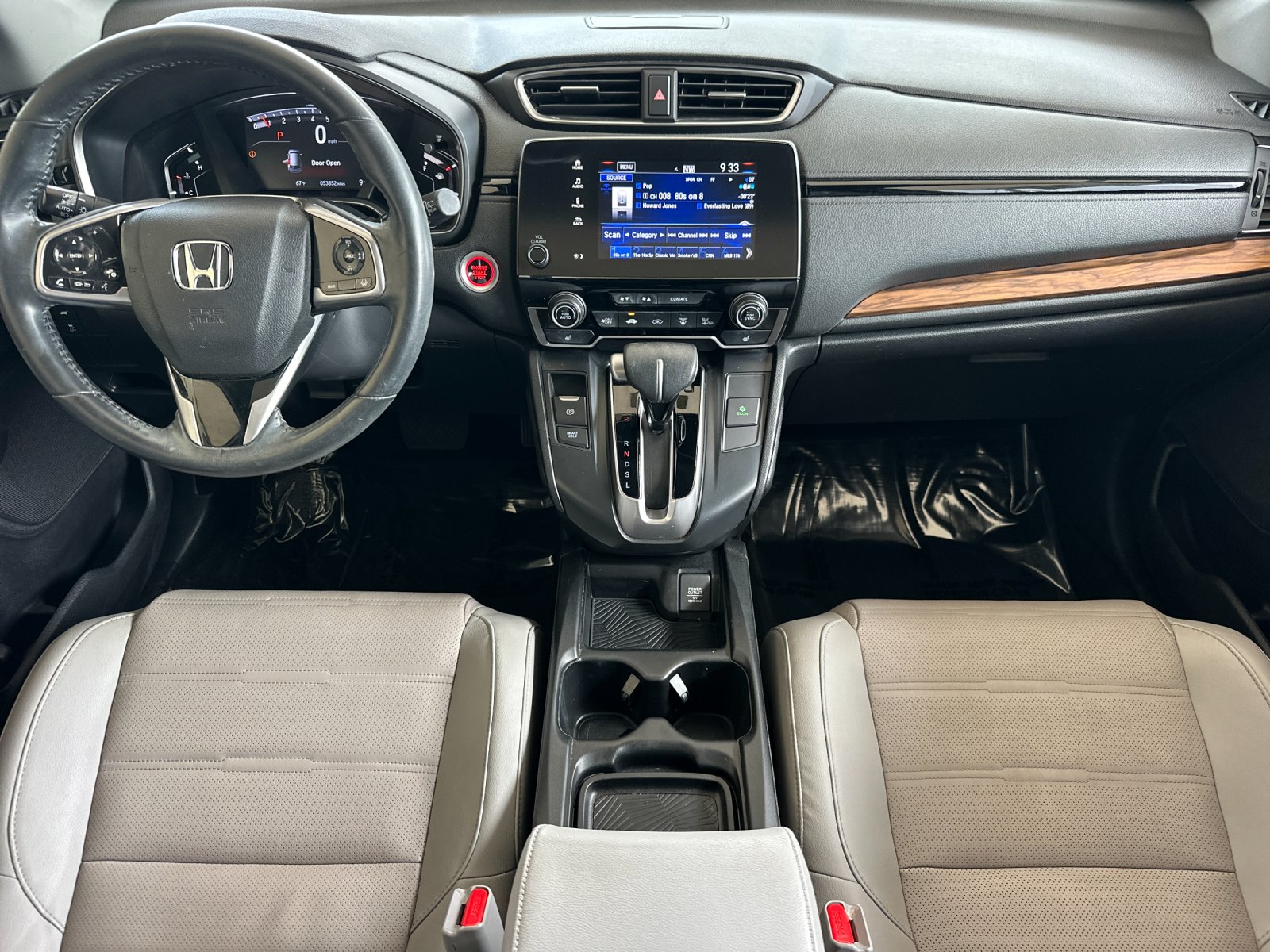 Used 2019 Silver Honda EX-L image 12