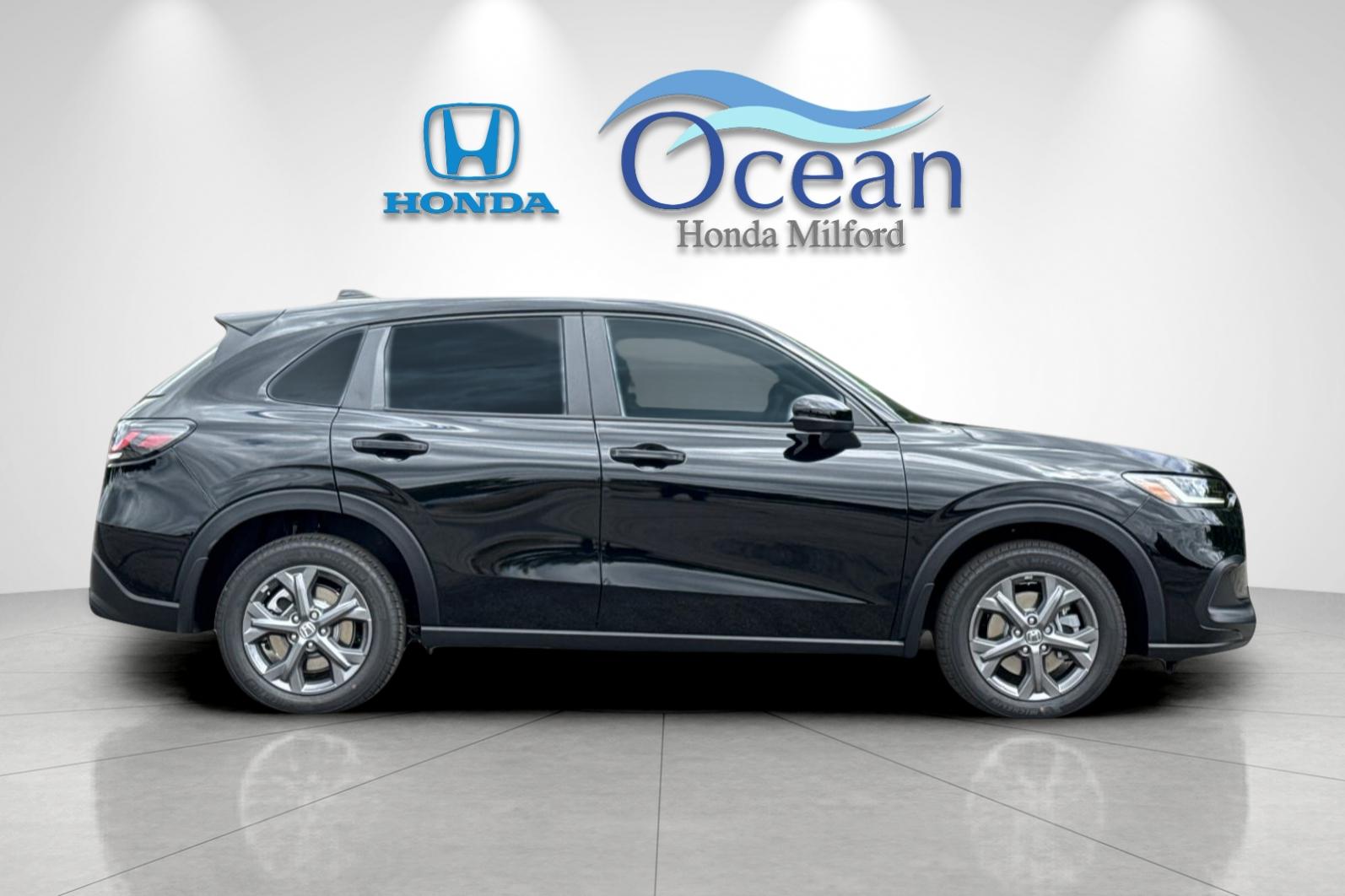New 2027 Crystal Black Pearl Honda LX AWD image 6