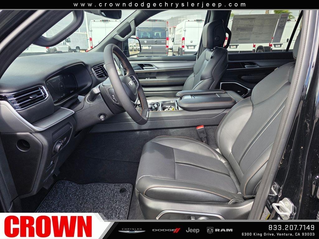 New 2026 High Gloss Black Exterior Paint Jeep 85th Anniversary Edition image 36