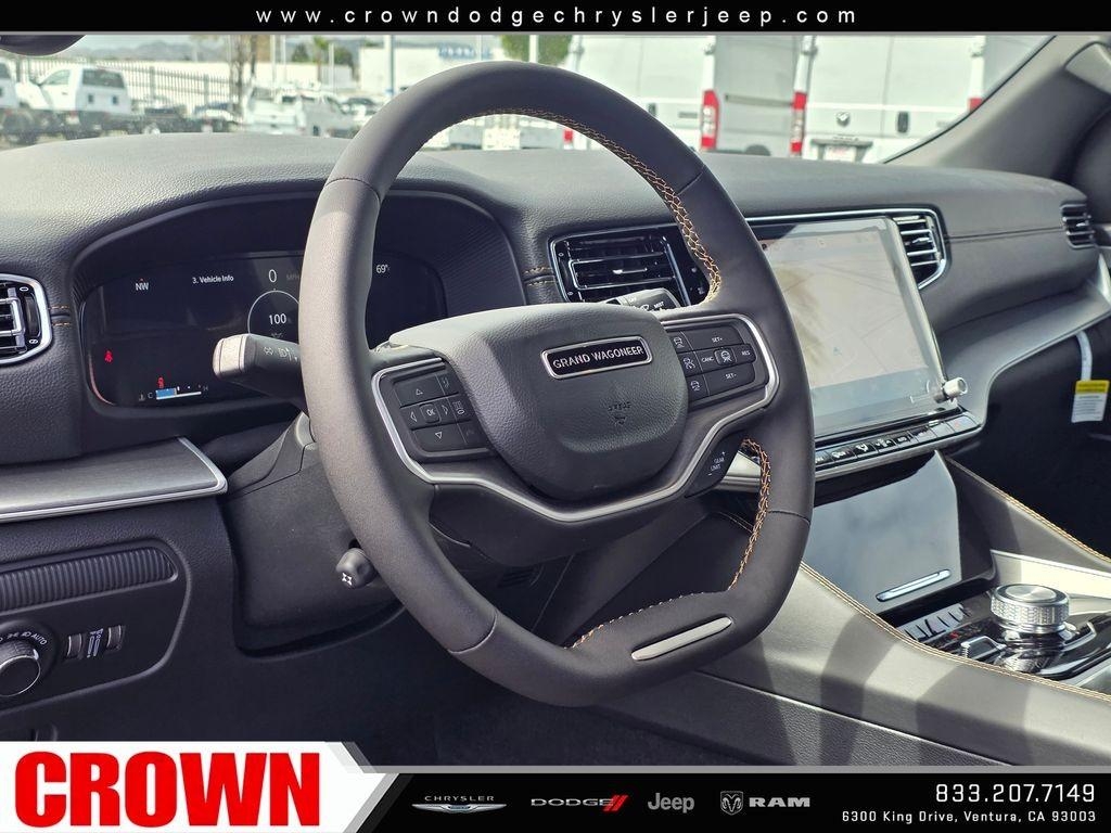 New 2026 High Gloss Black Exterior Paint Jeep 85th Anniversary Edition image 39