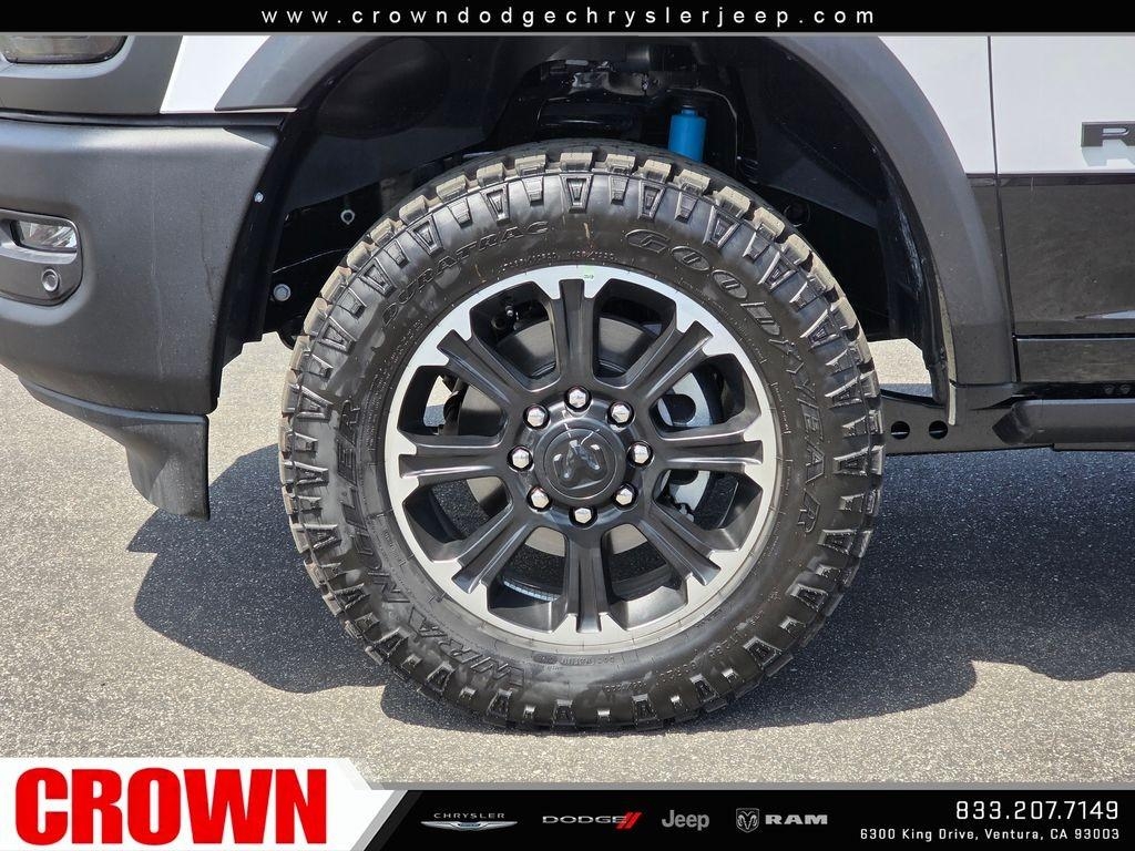 New 2026 Bright White Clear-Coat Exterior Paint RAM Rebel image 32