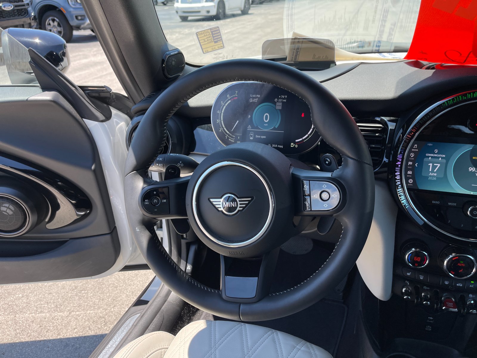 Used 2023 White MINI Base image 16