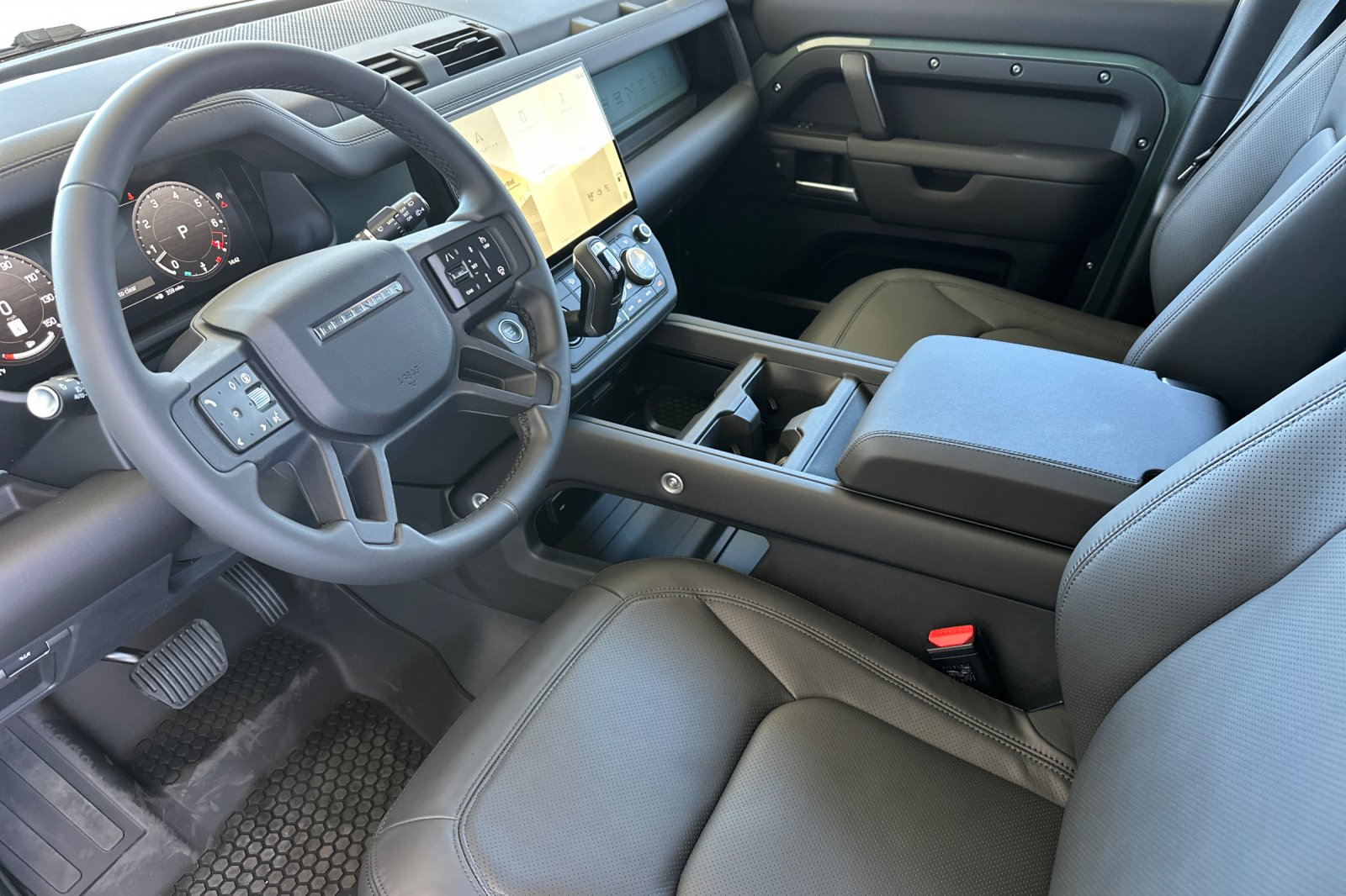 New 2026 Keswick Green Land Rover Trophy Edition Keswick image 10