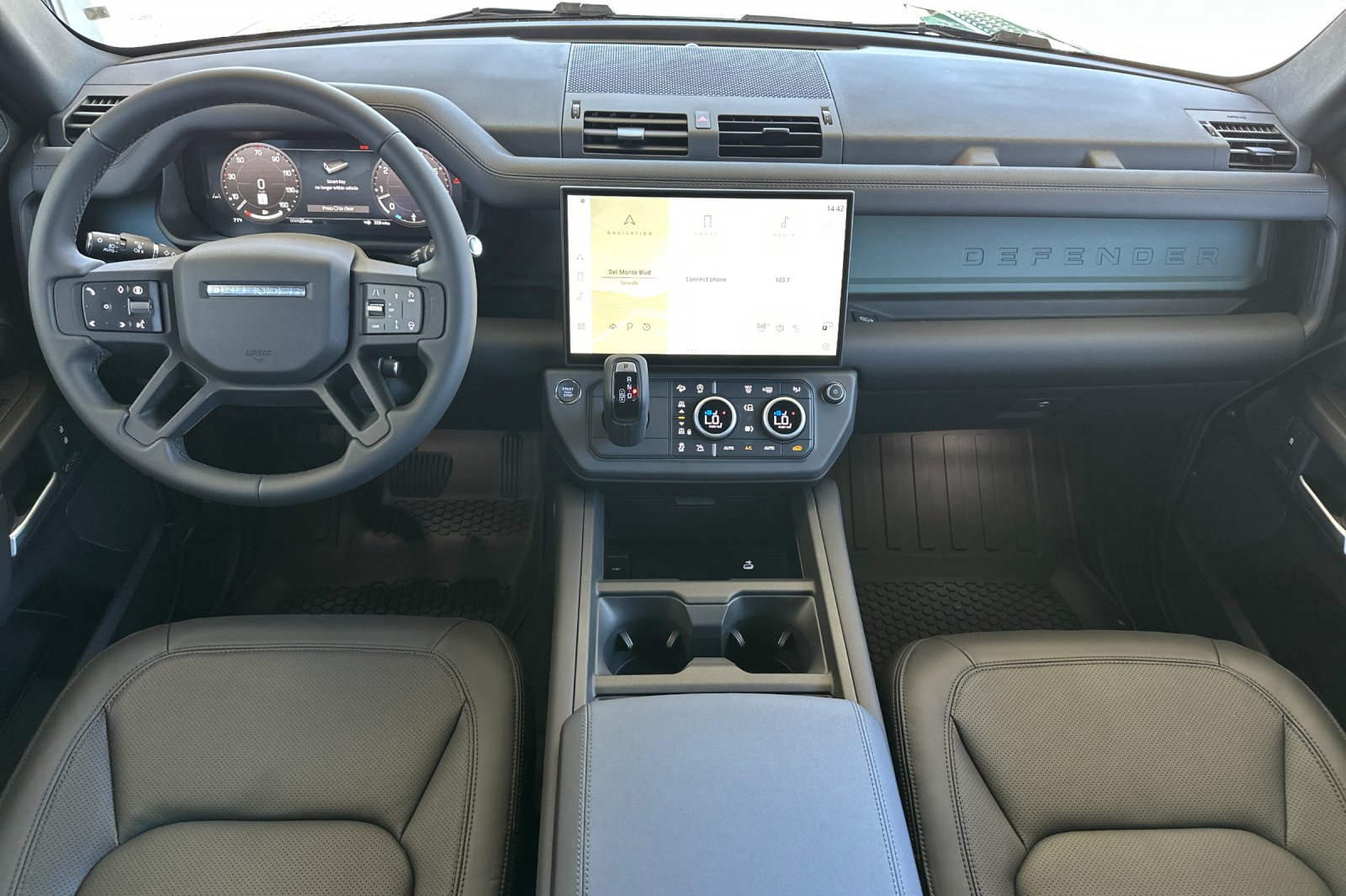 New 2026 Keswick Green Land Rover Trophy Edition Keswick image 13