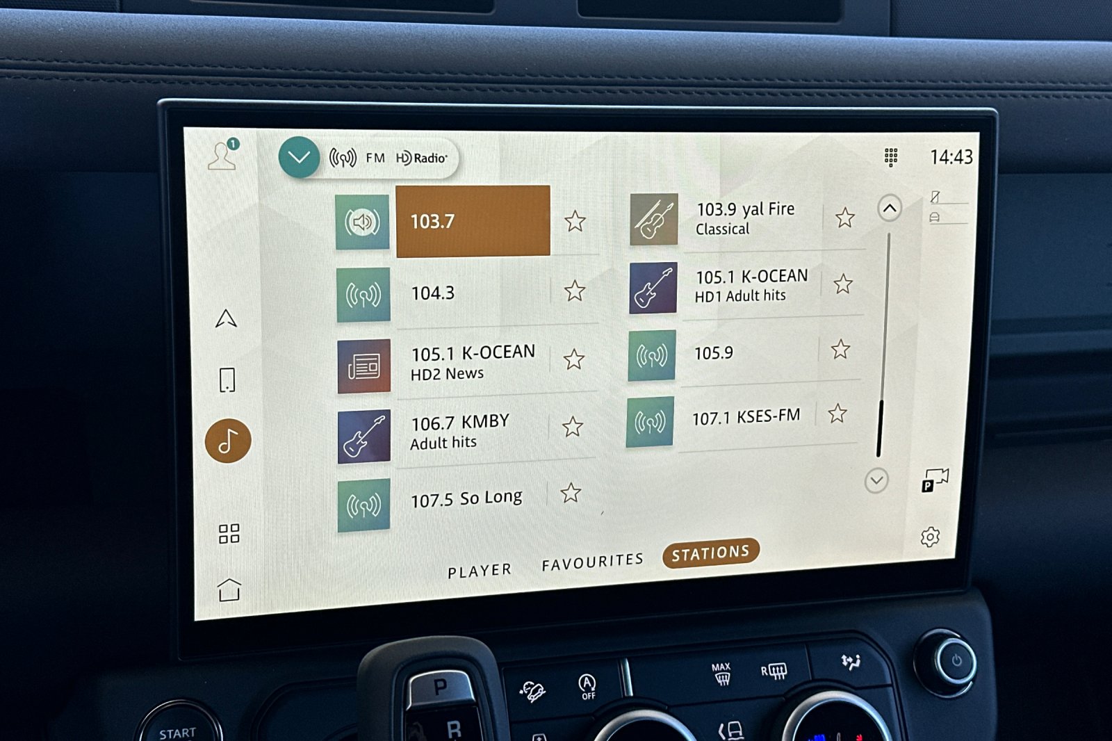 New 2026 Keswick Green Land Rover Trophy Edition Keswick image 18