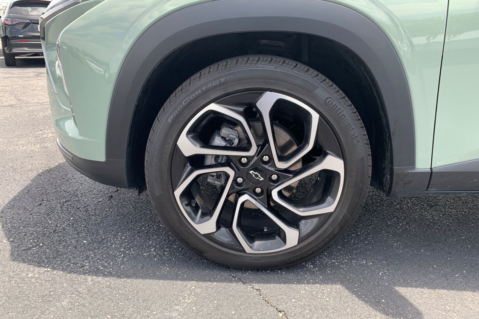 Used 2024 Green Chevrolet 2RS image 9