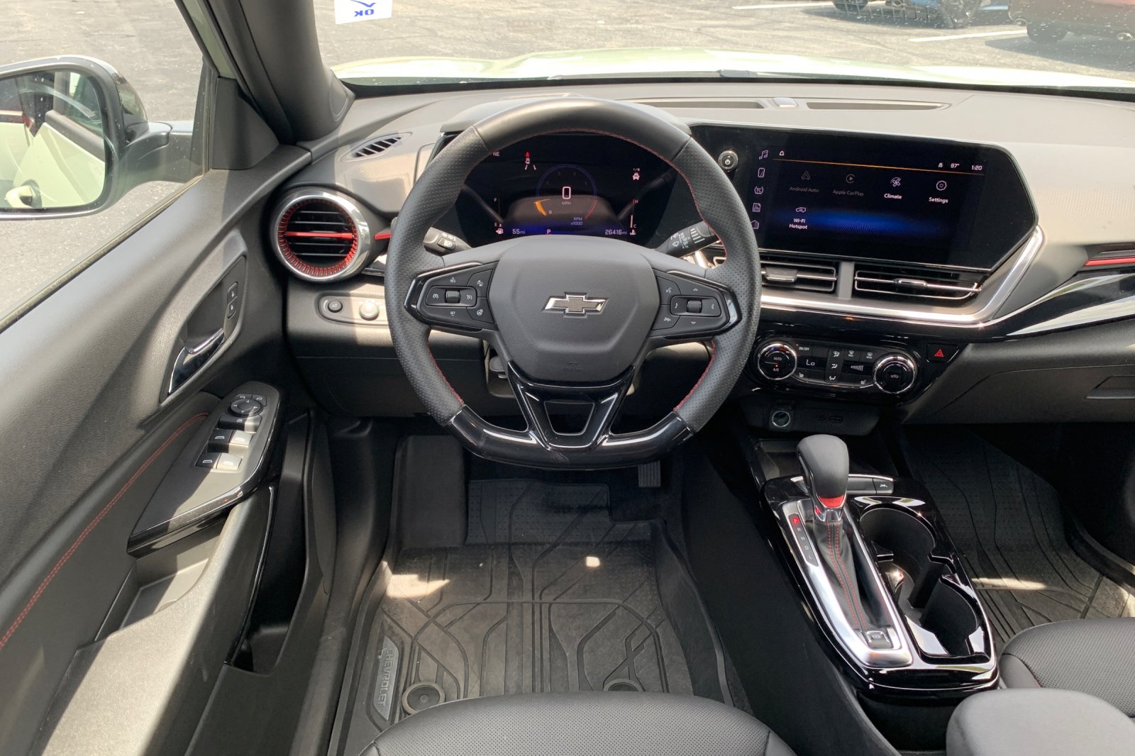 Used 2024 Green Chevrolet 2RS image 18