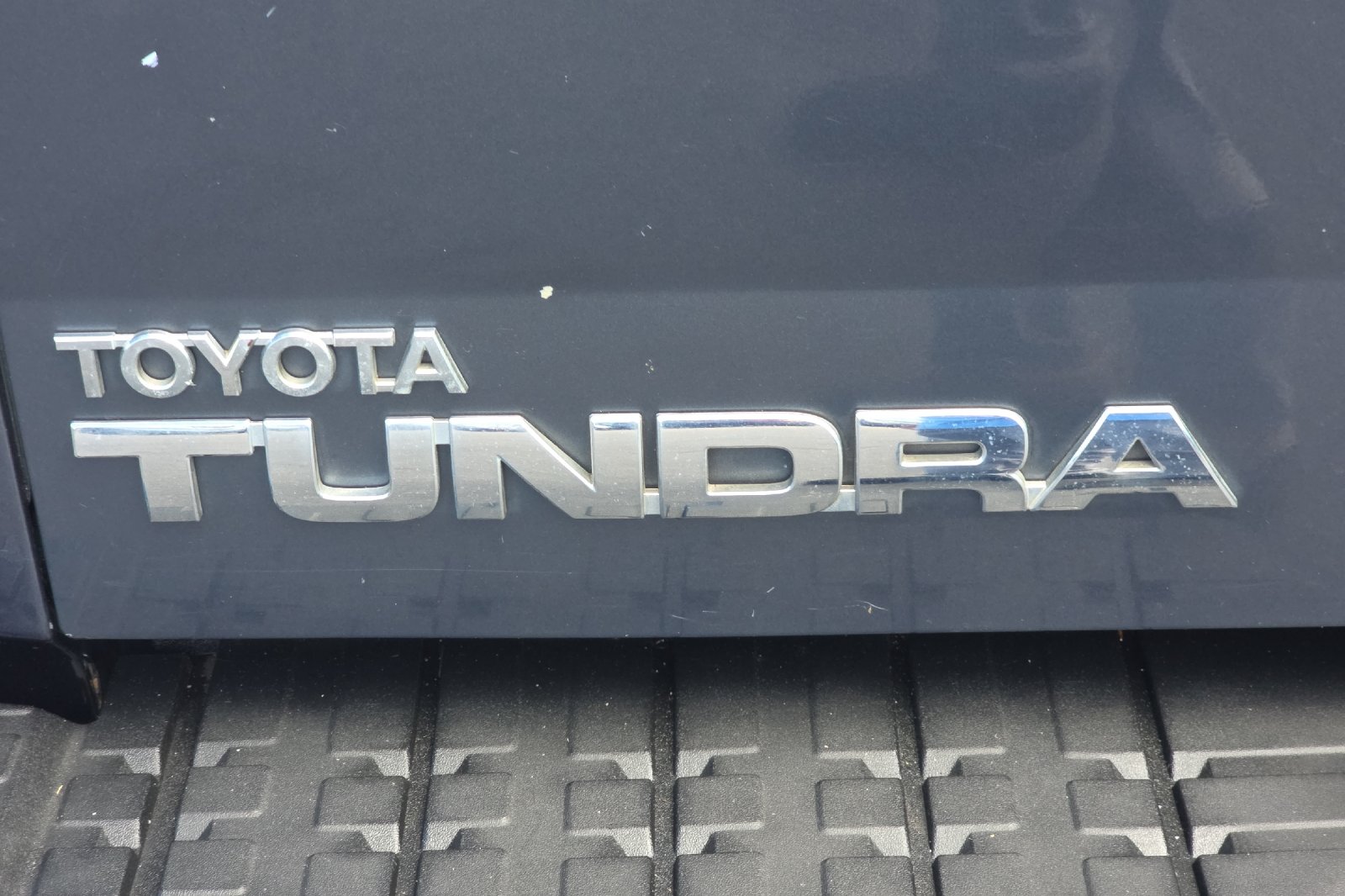 Used 2008 Slate Metallic Toyota SR5 image 23
