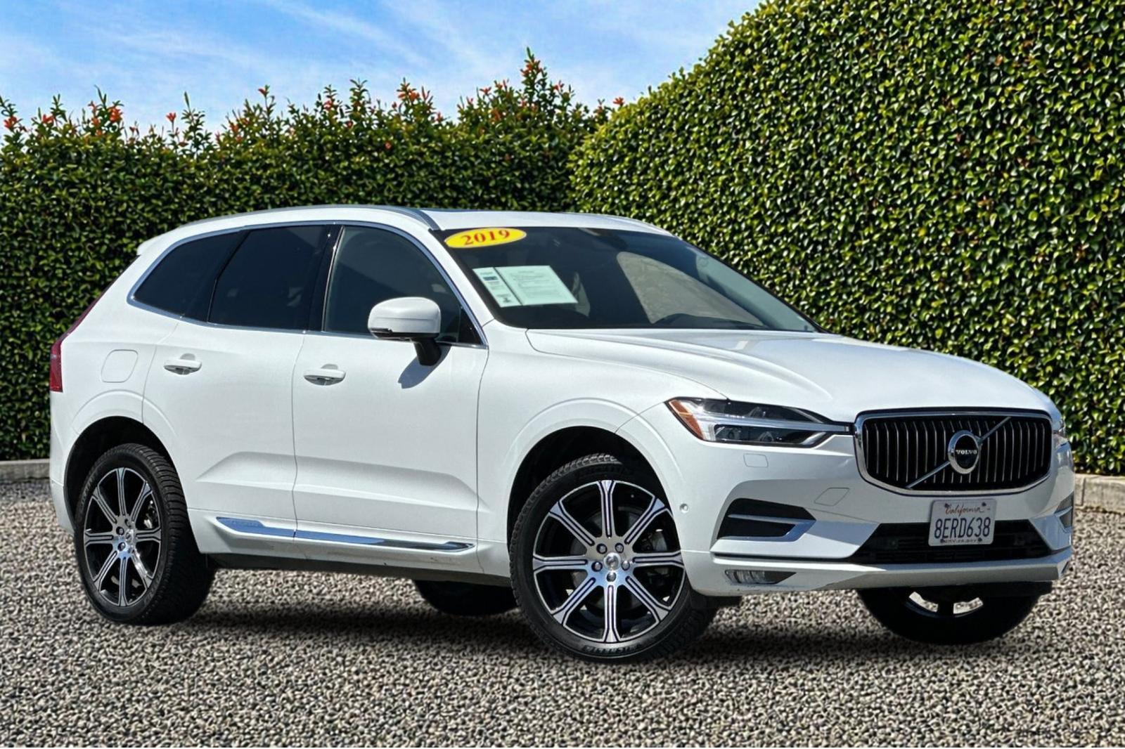 2019 Volvo XC60 T6 Inscription AWD's photo