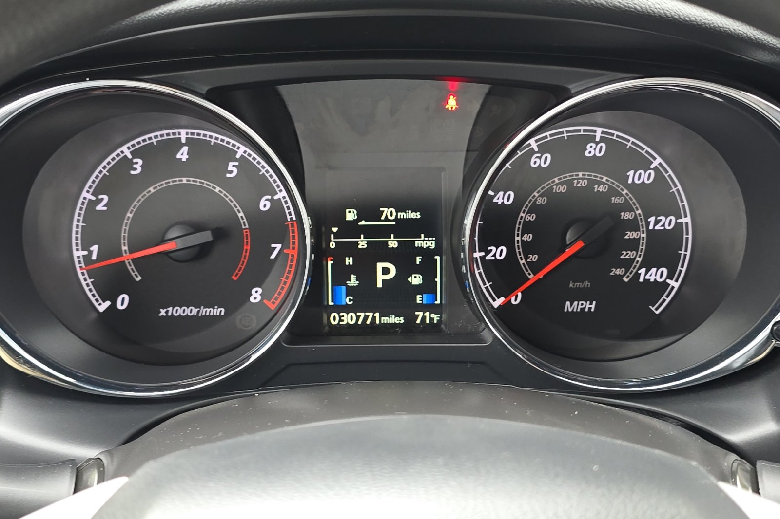 Used 2024 Alloy Silver Metallic Mitsubishi 2.0 ES image 23