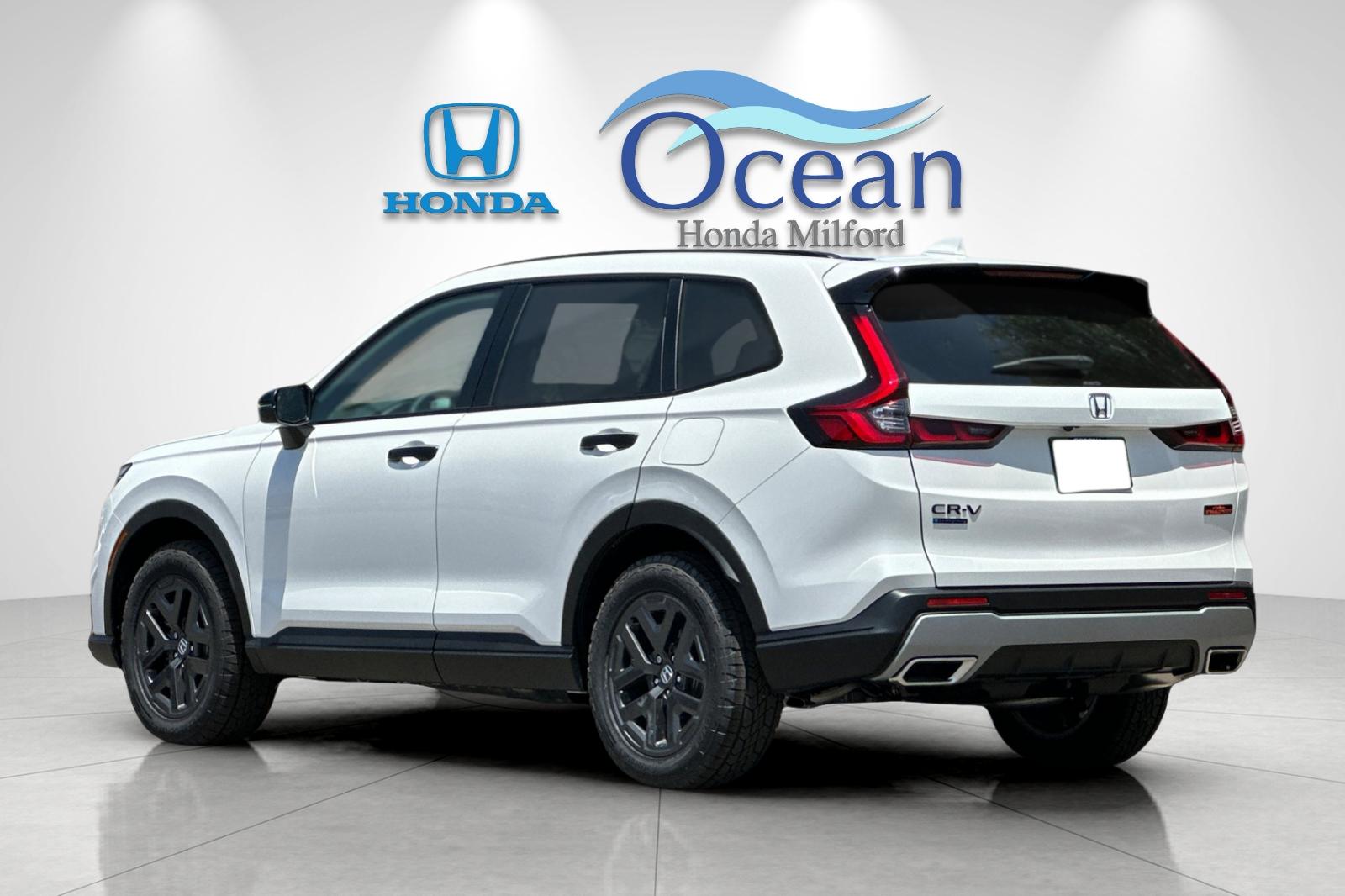 New 2026 Platinum White Pearl Honda AWD TrailSport Hybrid image 3