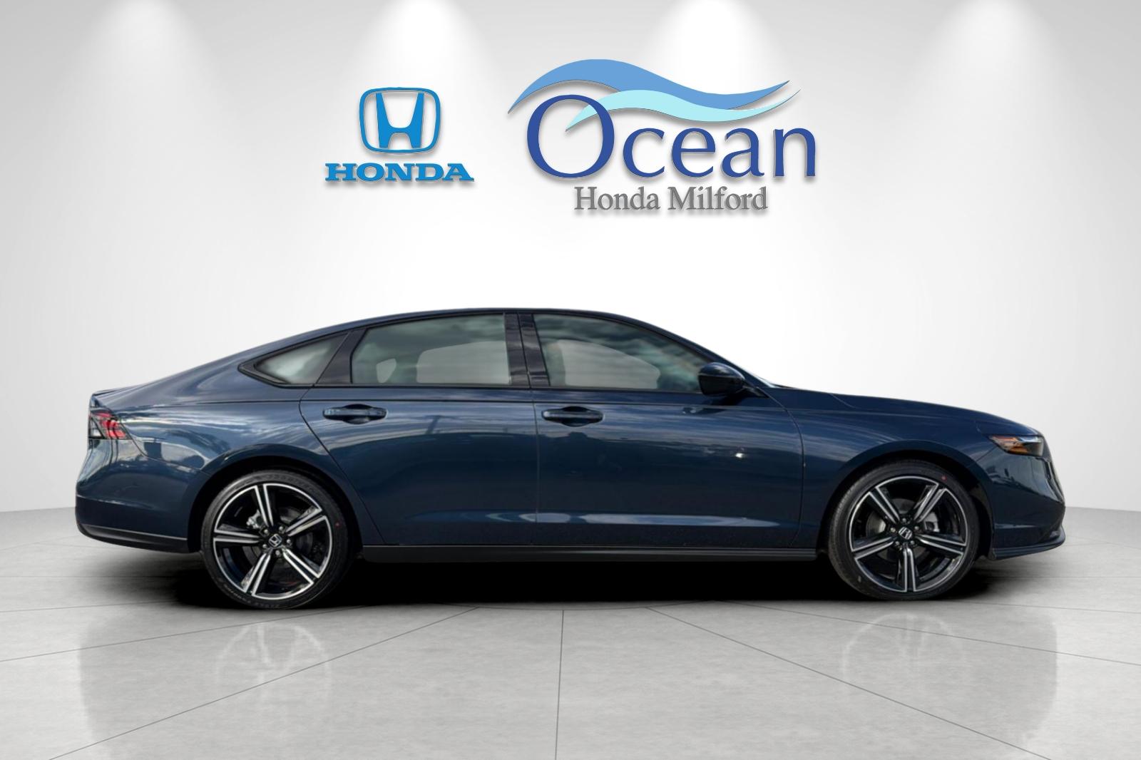 New 2026 Canyon River Blue Metallic Honda SE image 6