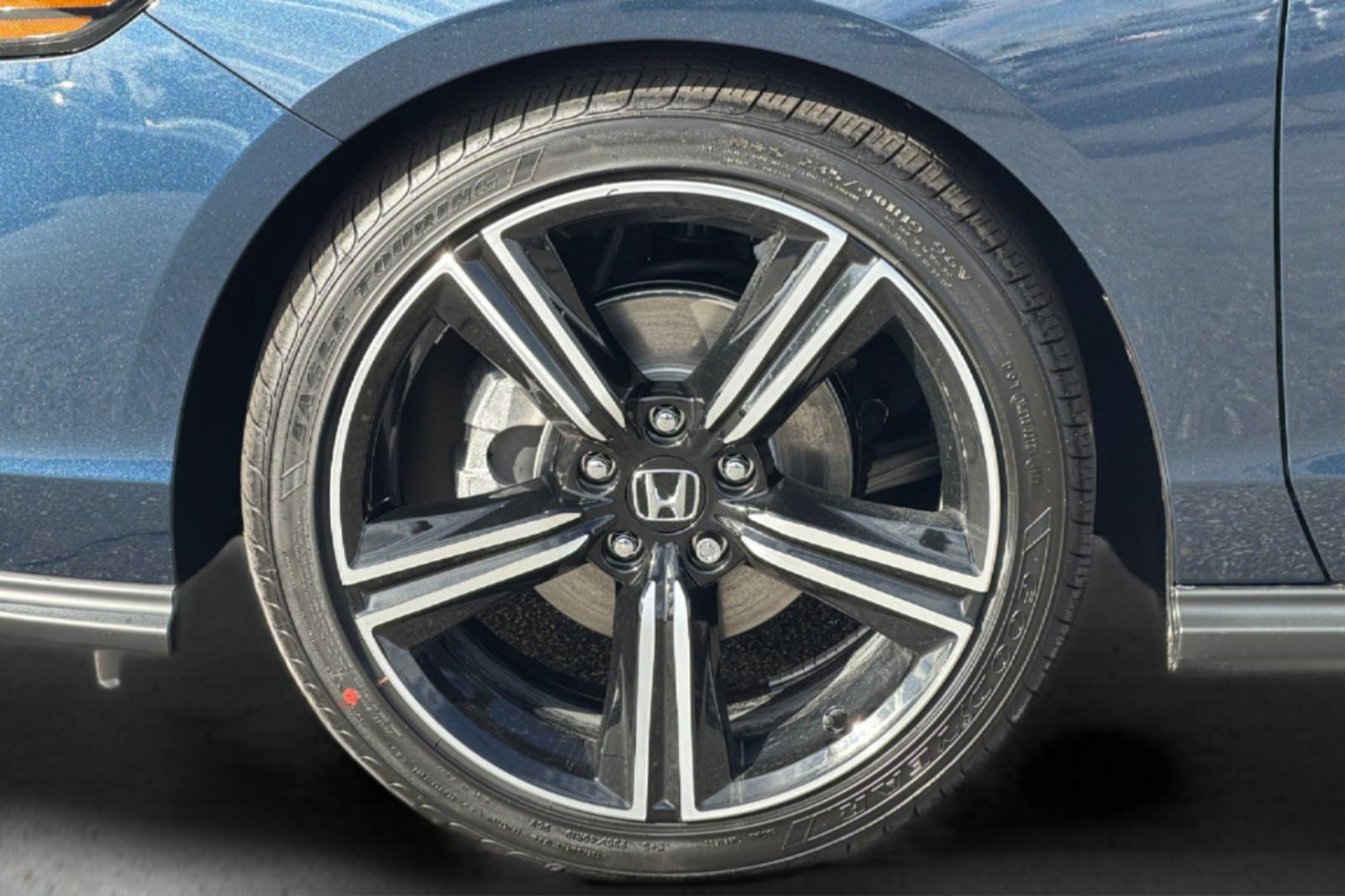 New 2026 Canyon River Blue Metallic Honda SE image 30