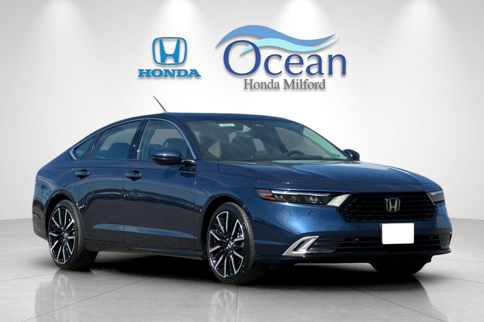 New 2026 Canyon River Blue Metallic Honda Touring Hybrid image 7