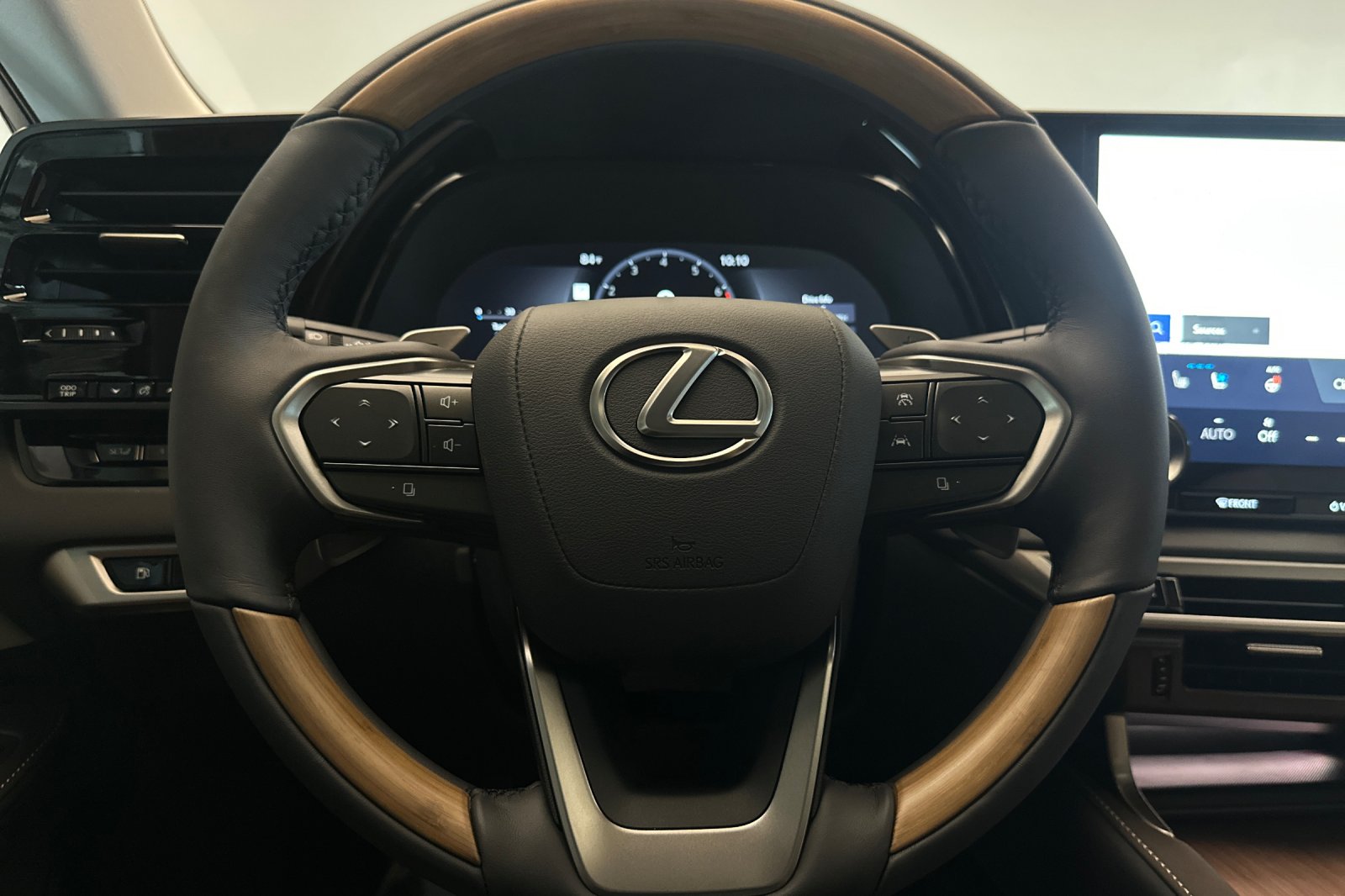 New 2026 Caviar Lexus  350 PREMIUM+ image 23