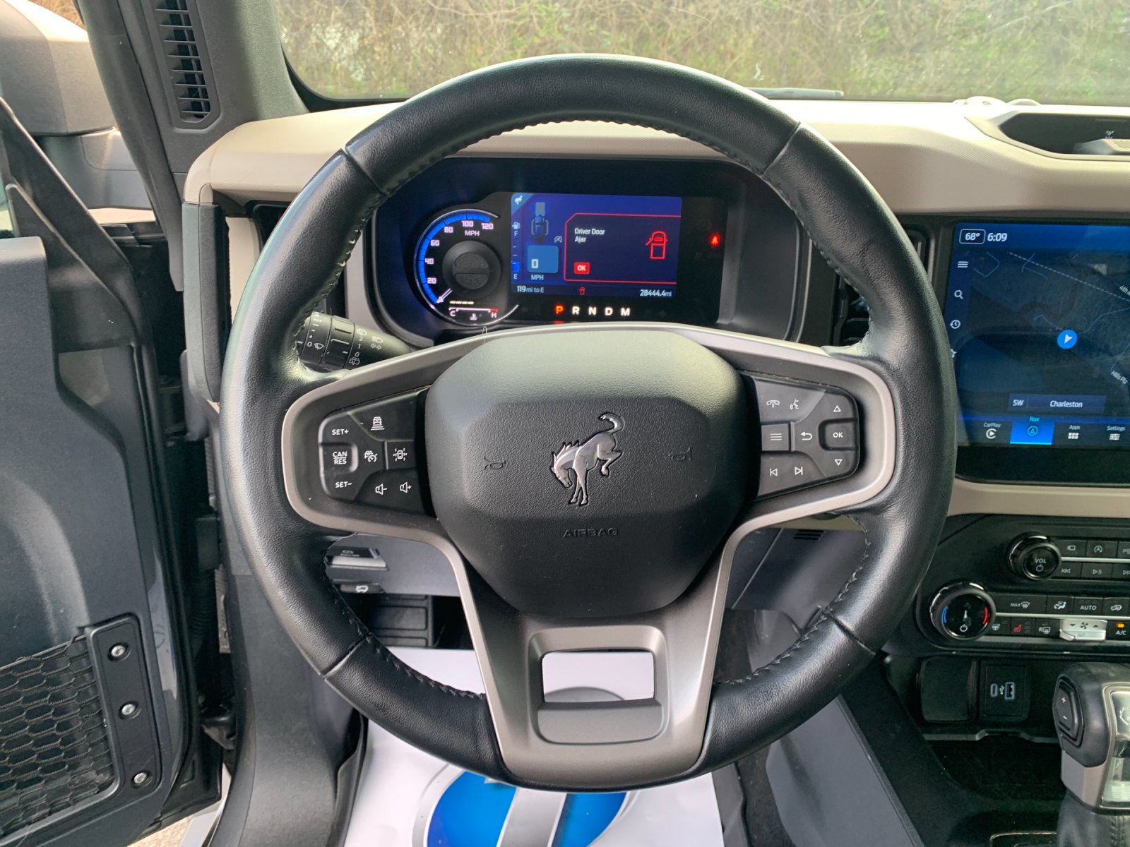 Used 2022 Gray Ford Wildtrak image 27