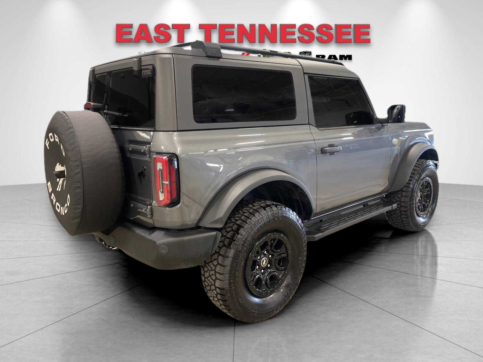 Used 2022 Gray Ford Wildtrak image 3