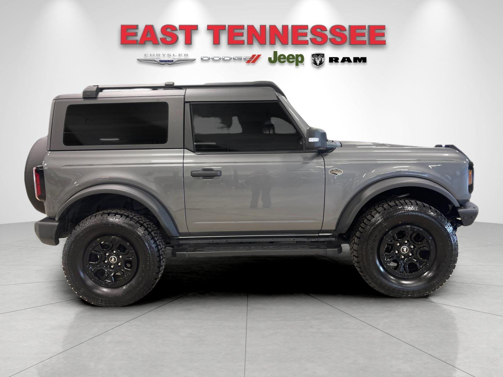 Used 2022 Gray Ford Wildtrak image 2