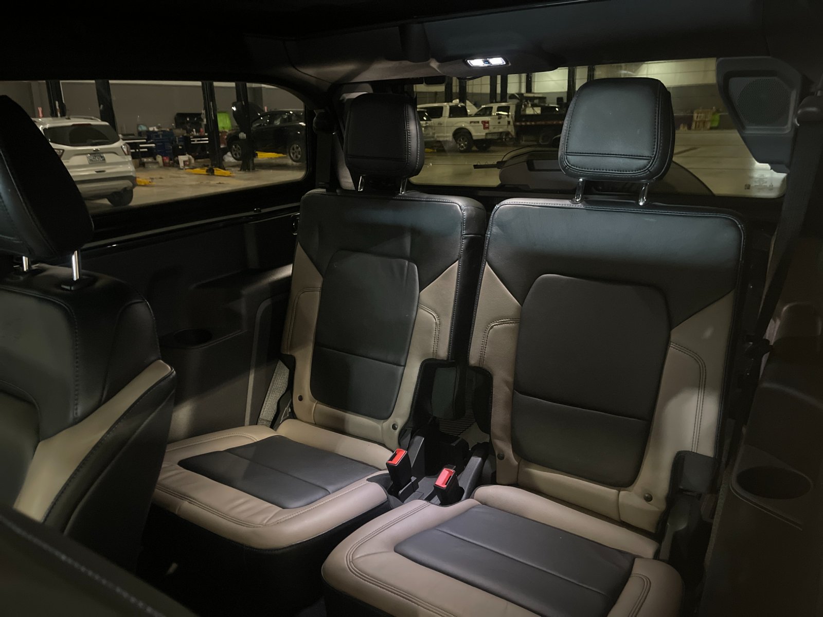 Used 2022 Gray Ford Wildtrak image 14