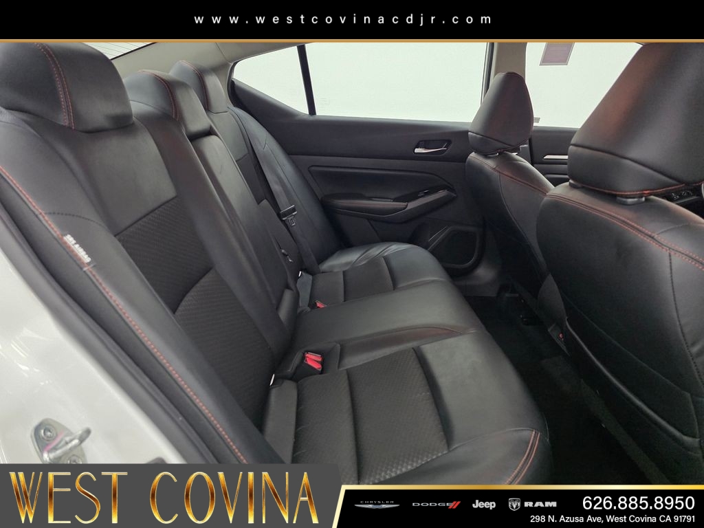 Used 2024 White Nissan 2.5 SR image 14