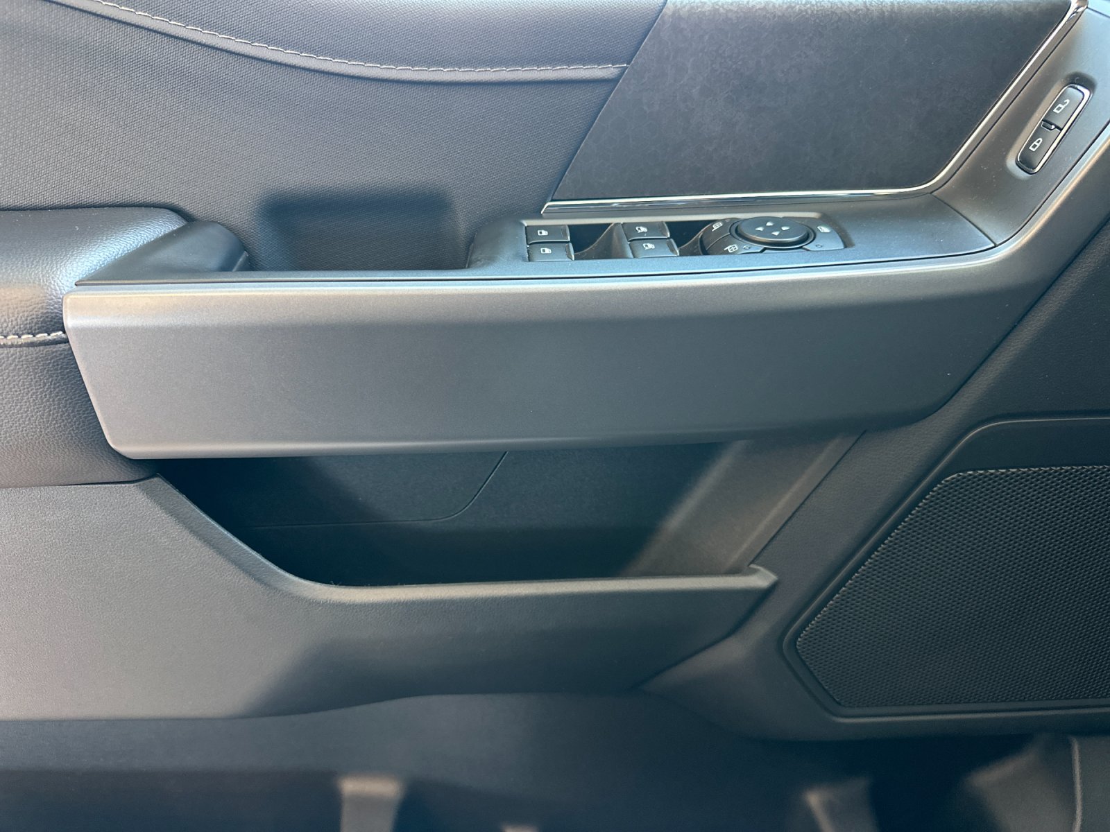 New 2026 Avalanche Ford XLT image 10