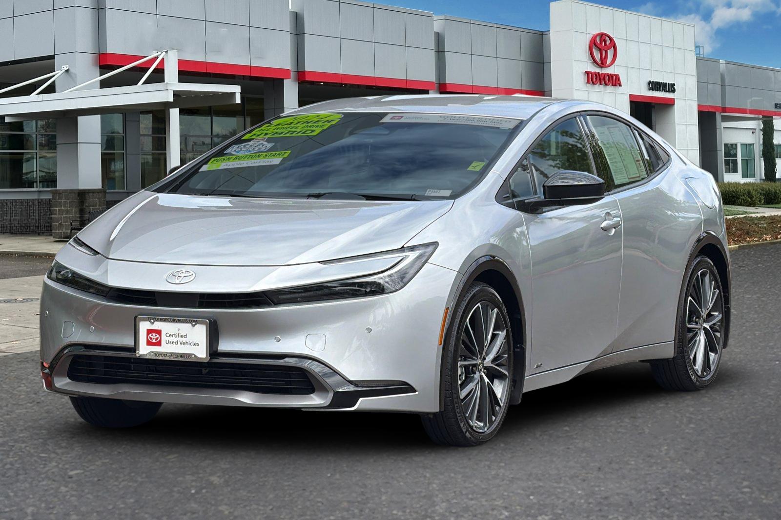 Certified Used 2024 Cutting Edge Toyota XLE image 8