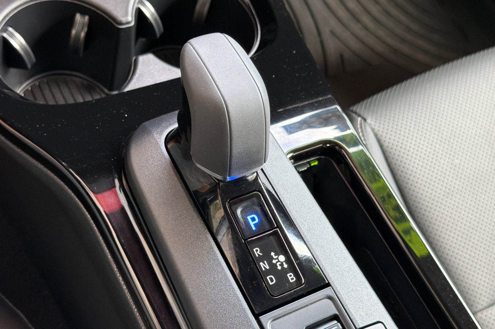 Certified Used 2024 Cutting Edge Toyota XLE image 21