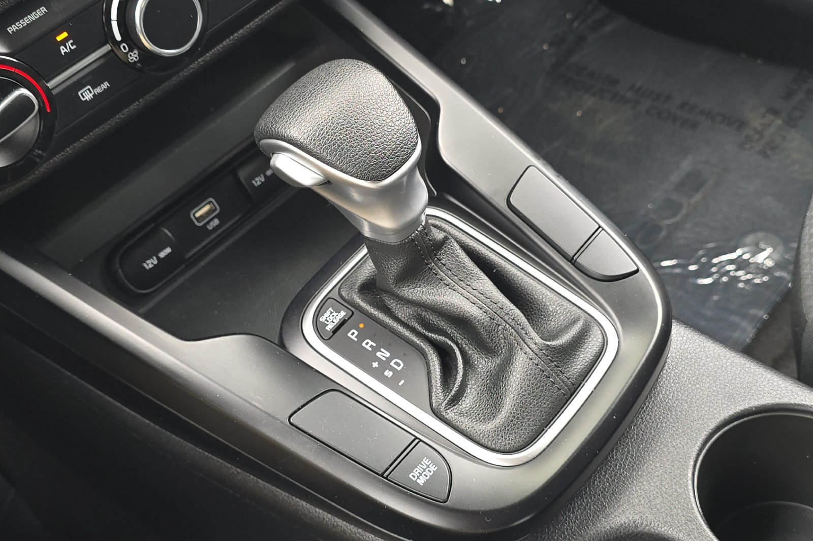 2025 Kia Soul LX - Photo 20