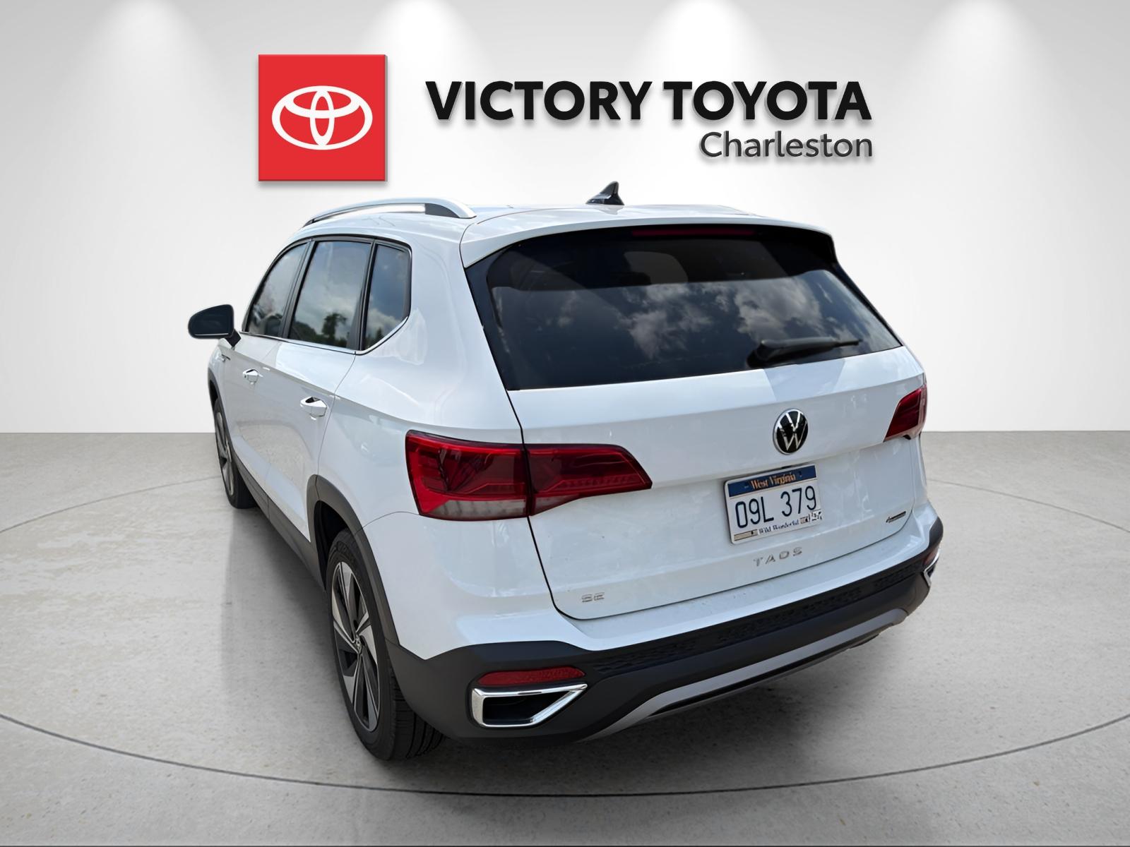 Used 2023  Volkswagen 1.5T SE image 3