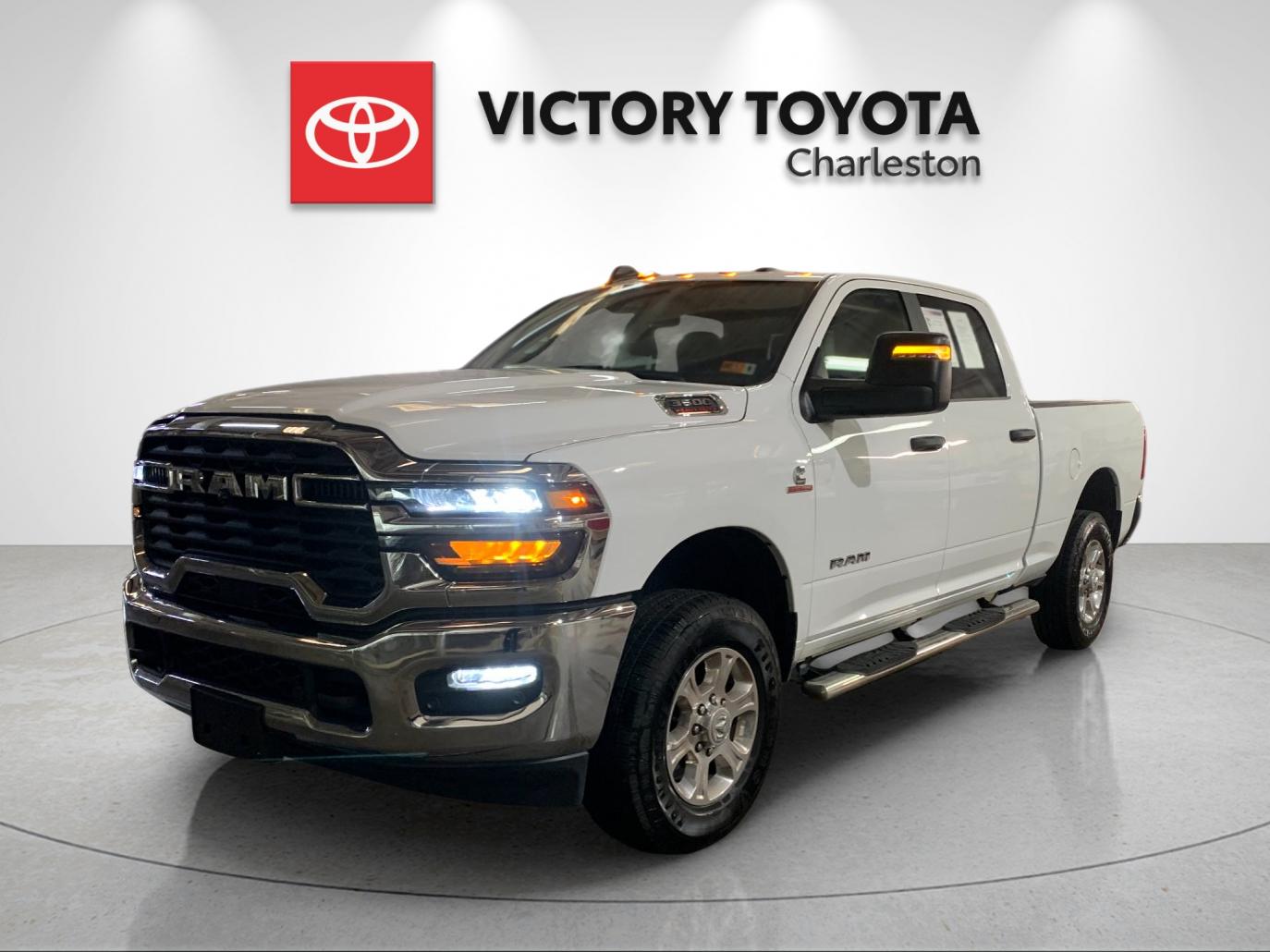 2025 RAM 3500 Big Horn 4X4 Crew Cab SWB's photo