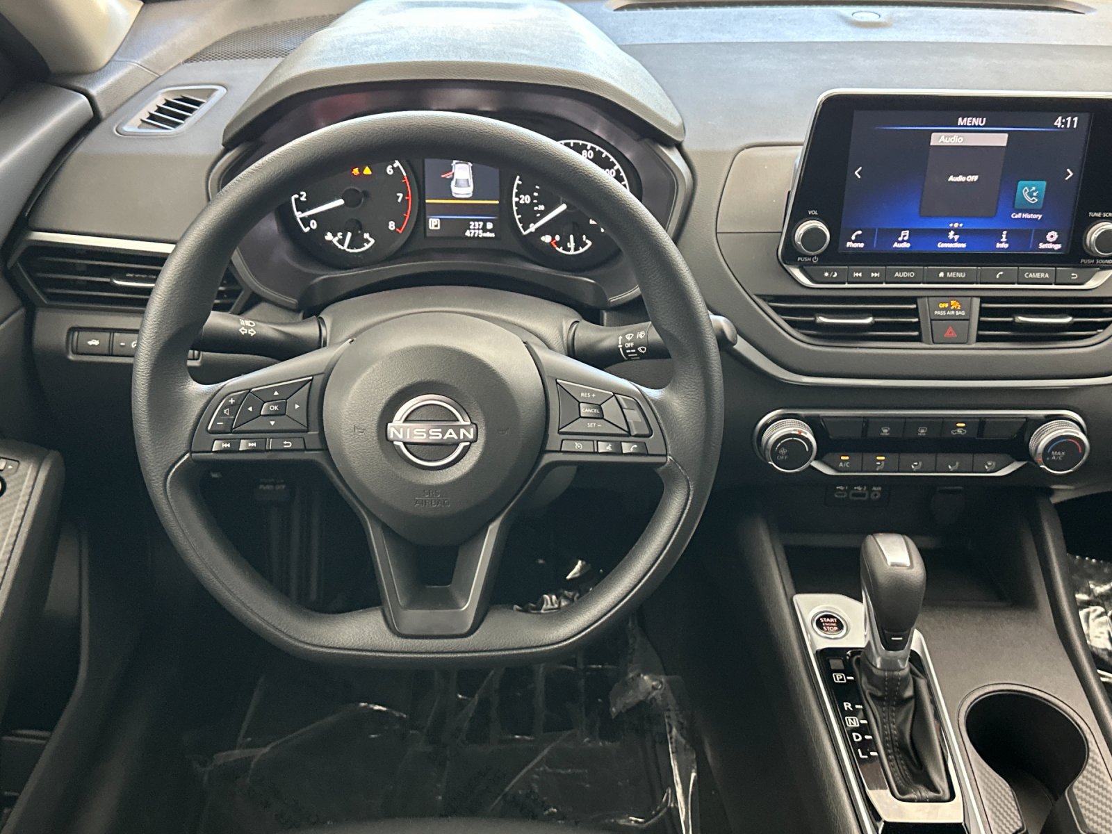 Used 2025 Black Nissan 2.5 S image 13