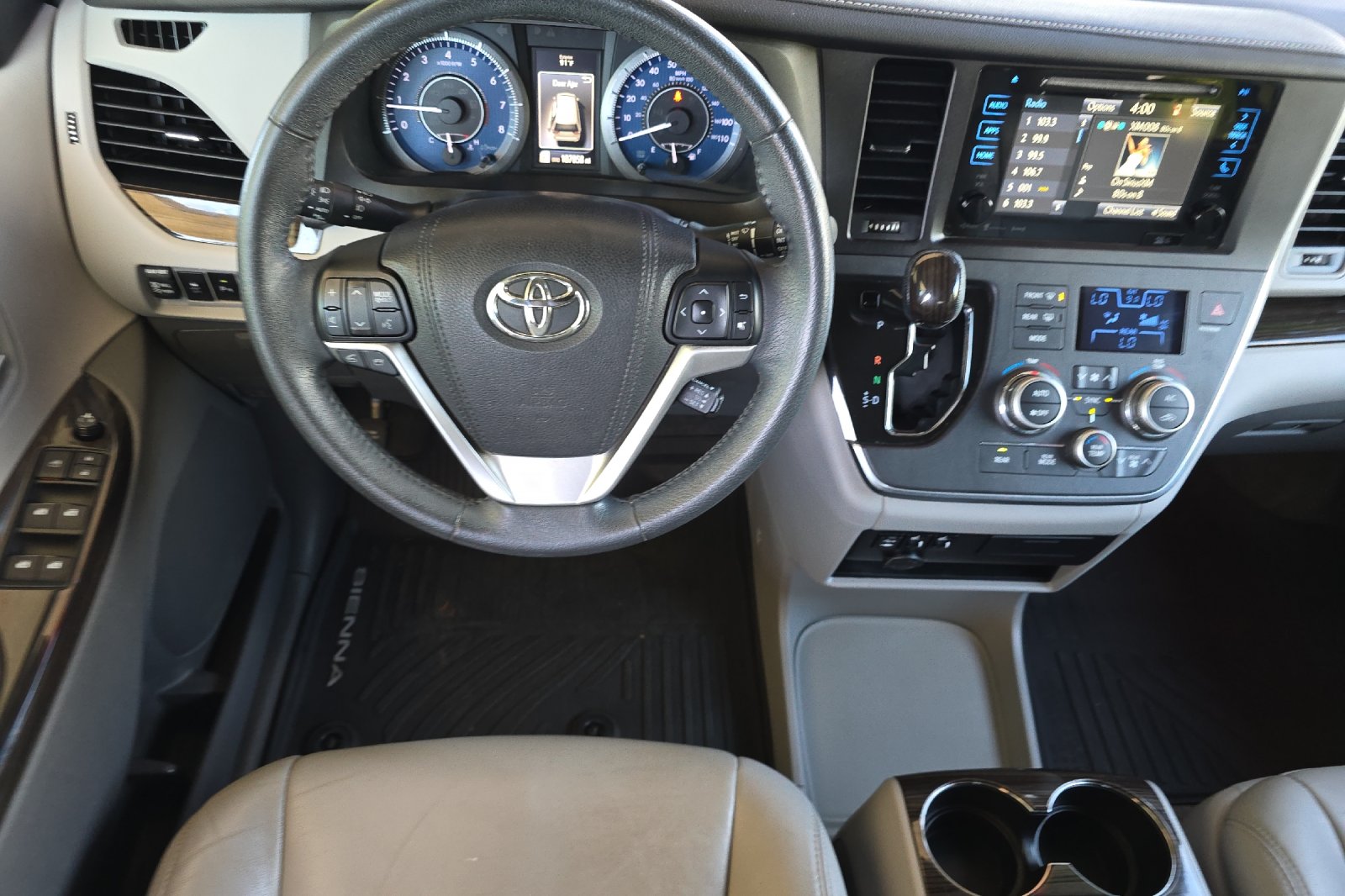 Certified Used 2017 Blizzard Pearl Toyota XLE image 14